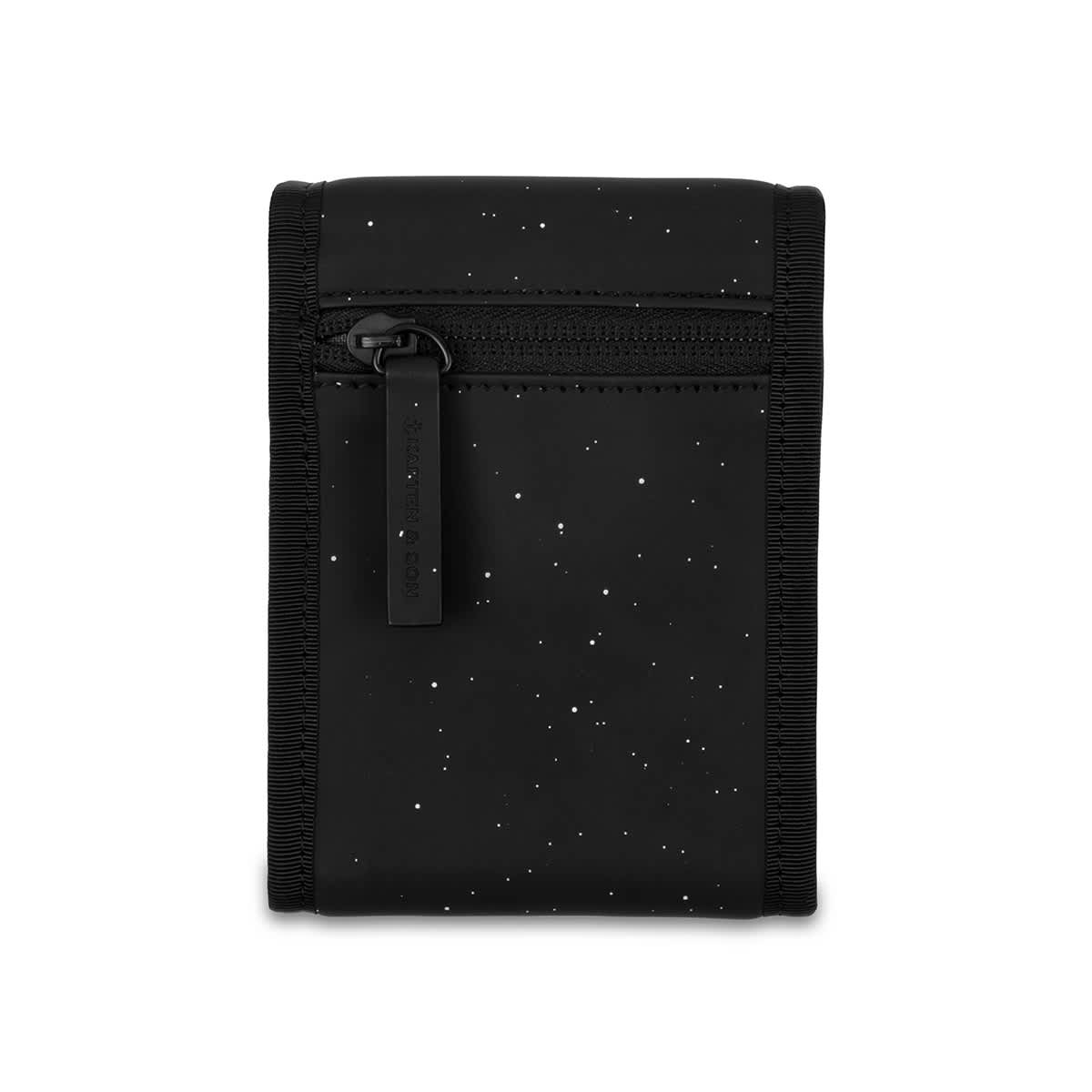 Tate All Black Sprinkled