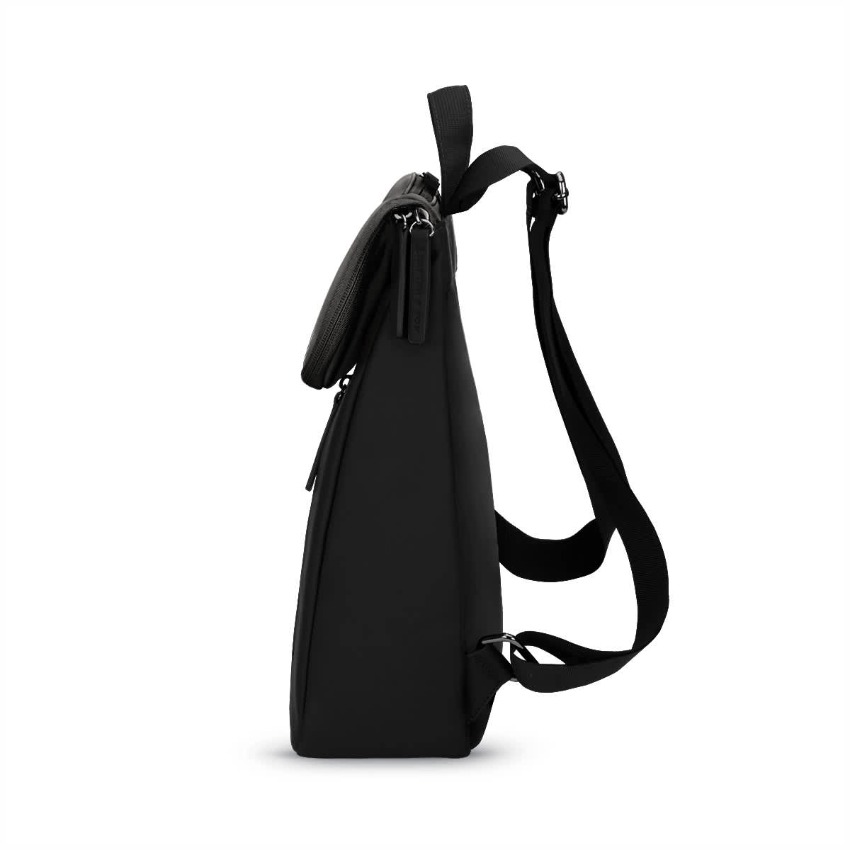 Vallen All Black