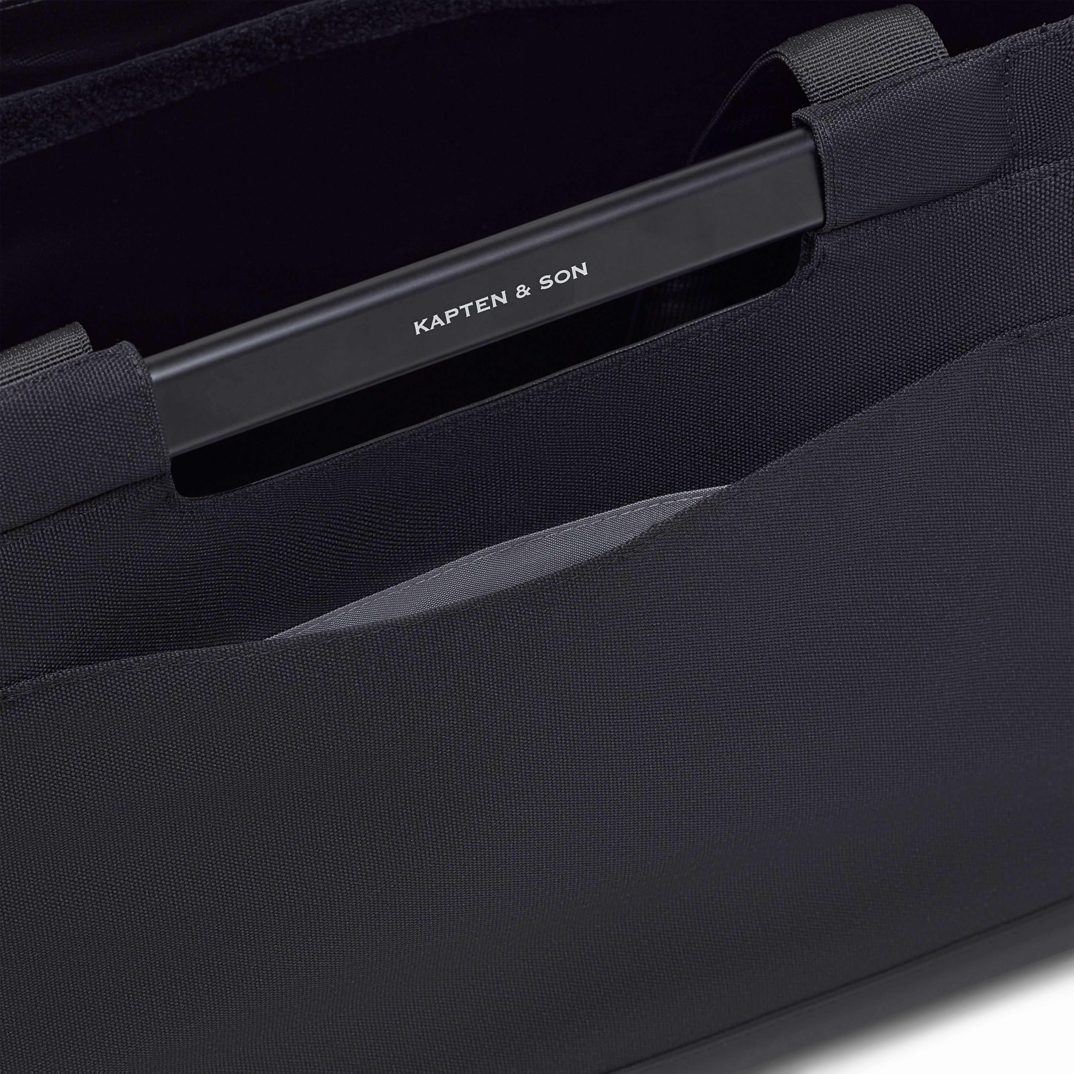 Vaasa Shopping Basket All Black